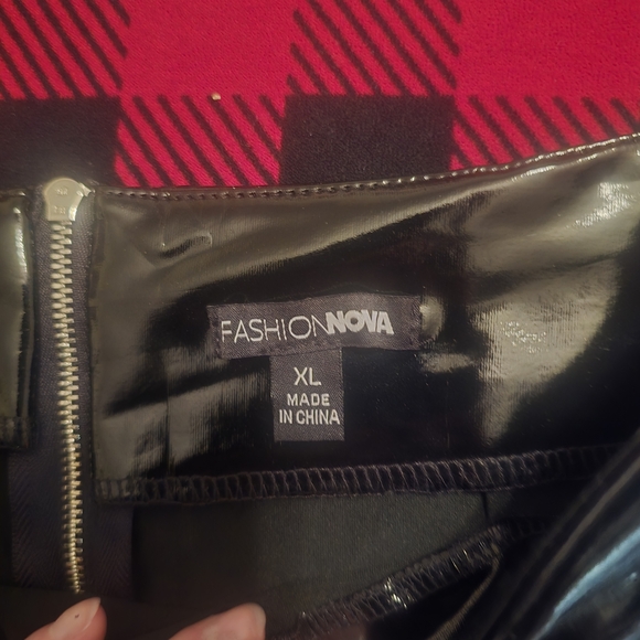 PVC 2 Piece Set - Picture 2 of 5